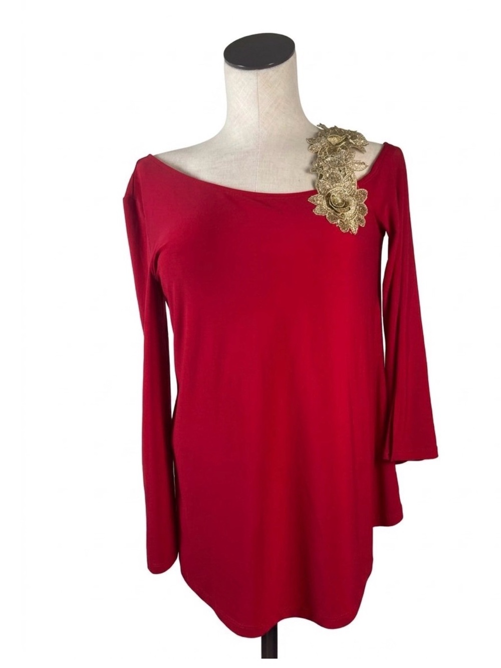 Red One-Shoulder Long-Sleeve Top with Gold Floral Accent